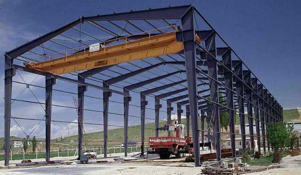 Customizable PEB structure offering quick installation and flexible usage.